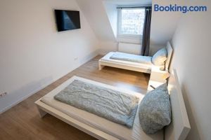 Image of Ruhige Monteurwohnung Schanze 4 min zu BASF - Atrium