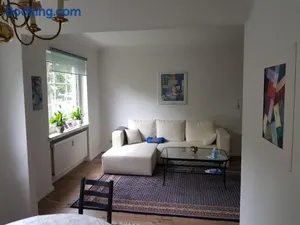 Image of Ganze Wohnung mit Garten