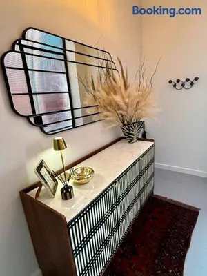 Image of Robsons Residence Art Deco Apartment