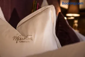 Image of Hotel & Chalet Montana