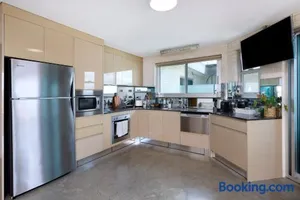 Image of Sandon Point Coastal Abode