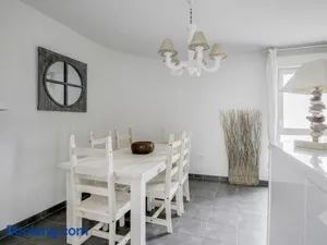 Image of Appartement T3 moderne à Biscarrosse Plage, proche océan, terrasse et parking - FR-1-521-9