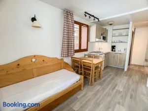 Image of Appartement 6 pers. à Tignes Val Claret - Accès direct aux pistes, balcon, animaux acceptés - FR-1-502-289