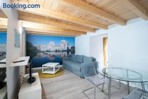 Image of Apartamentos GO - Leopoldo Cano Center
