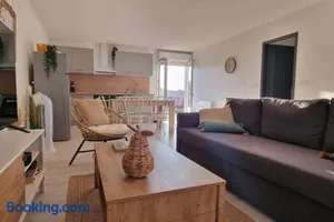 Image of Maison style "Bohême" parfaite entre Collègues ou Famille - Jusqu'à 9 personnes -