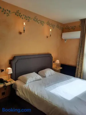 Image of Logis Hôtel restaurant LE MEDICIS