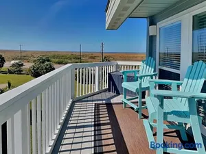 Image of Surf Station