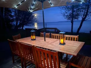 Image of Lakeside Lodge