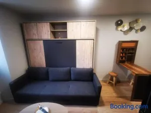 Image of Au numero 3 (Le Min'ion)