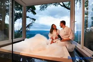 Image of HOSPEDE-SE EM UM CONTAINER AO LADO DE GRAMADO - RS