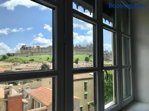 Image of Demeure Saint Louis Historic manor, City 700m, parking,A C,Clim,WIFI, heated pool, city view
