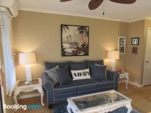 Image of Fabulous Beach Retreat With A Beautiful View Of The Ocean