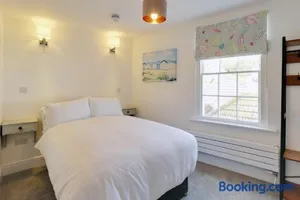 Image of master accommodation suite 5