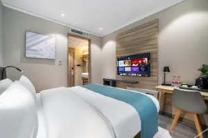 Image of Borrman Hotel Suzhou North Railway Station Cailian Plaza
