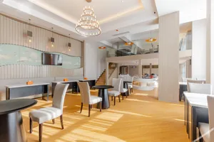 Image of Puzhen International Hotel (Chuzhou North Station Suning Plaza)