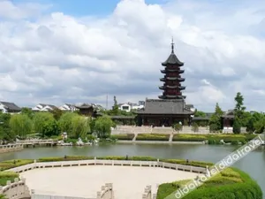 Image of Chonpines Hotel (Suzhou Hanshan Temple Shantang Street Liuyuan Store)