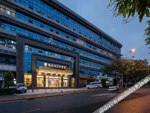 Image of Vienna 3 Best Hotel Fujian Xiamen Airport Xiagu Matou