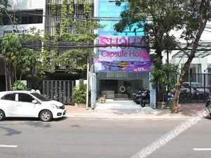 Image of RedDoorz Hotel Capsule at Batu Tulis