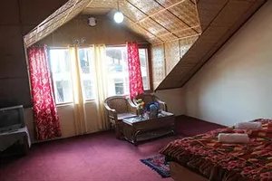Image of Hotel Hilltop At Mall Road Manali With Open Terrace