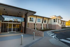 Image of Porter's Plainland Hotel