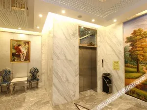 Image of GreenTree Eastern Hotel Shenzhen Futian Civic Center Jingtan Subway Station