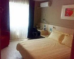 Image of Jinjiang Inn Xiamen railway station Vientiane City Hotel