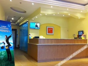 Image of Home Inn Shanghai Jin'gao Road North Yanggao Road Metro Station