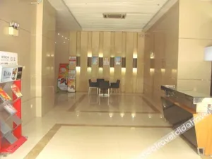 Image of Jinpo Apartment (Guangzhou Changgang Metro Station)