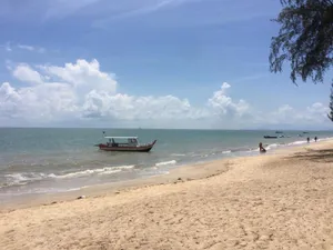 Image of By The Sea @ Luxury Suites, Batu Ferringhi