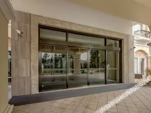 Image of Shanghai International Tourism Resort Kangqiao Crystal Orange Hotel