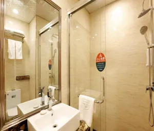 Image of GreenTree Inn LanZhou YanBei Road United University Express Hotel