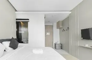Image of B48 Hotel