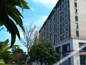 Image of Lakefront Hotel