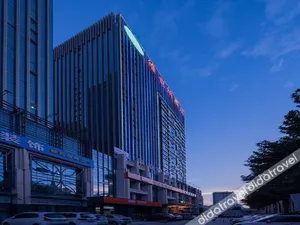 Image of Vienna Hotel Henan Luoyang Jiudu Road Wanda
