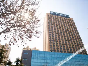 Image of Weihai Golden House Holiday Apartment (North High-speed Railway Station International Bathing Beach)