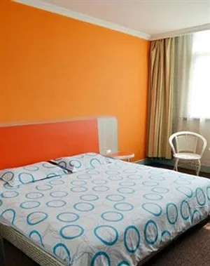 Image of Home Inn Style Shanghai Hongqiao Hub Convention Center Qibao Metro Station