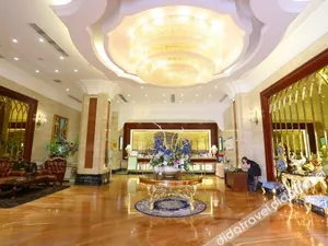 Image of Chengdu Boya Mingren Hotel (Fengxihe Subway Station, Wenjiang University Town)