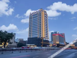 Image of Crystal Orange Hotel Nanchang Bayi Square Tengwang Pavilion
