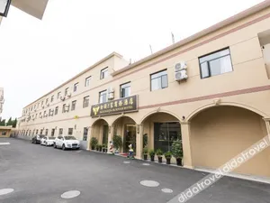 Image of Q+ Bailing Ejia Business Hotel (Shanghai International Tourism Resort)