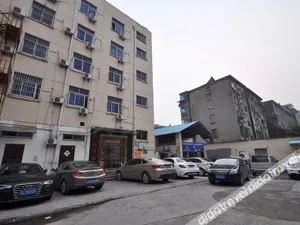 Image of Pai Hotel Zhenjiang Jingkou District Taohuawu