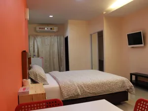Image of Lemon Home