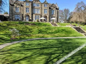 Image of Woodlands Hotel