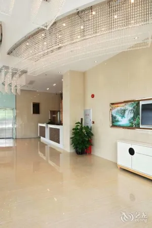 Image of Longquan Hotel (Guangzhou Nanfang Hospital Tonghe Subway Station Branch)