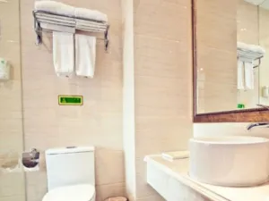 Image of Vienna Hotel Shanghai Fengxian South Bridge Wanda Plaza