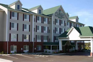 Image of Country Inn & Suites by Radisson, Youngstown West, OH