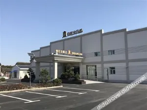 Image of Jinjiang Inn Select Shanghai International Resort Area East Kangqiao Road