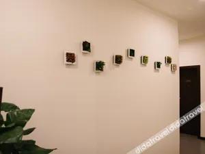 Image of Qingcheng Ya Residence Inn (Guilin Xiangshan Park Two Rivers and Four Lakes)