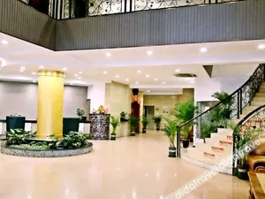 Image of Haojing Garden Hotel (Lianyungang Suning Plaza Pedestrian Street)