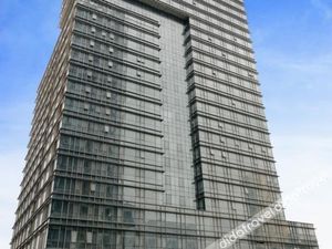 Image of Vienna International Hotel (Ningbo South Business District Universal City)