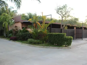 Image of Palm Inn